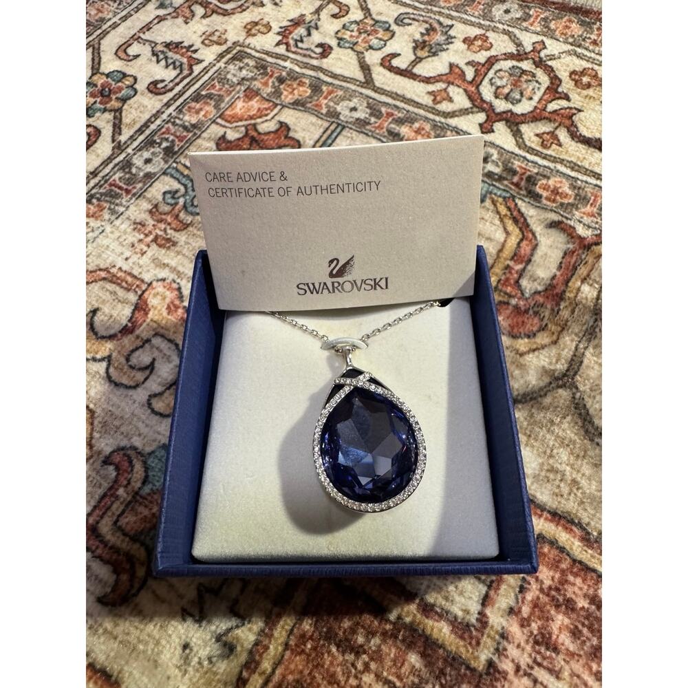 Swarovski Sage Pendant Drop-Shaped Silvernight Crystal Authentic
